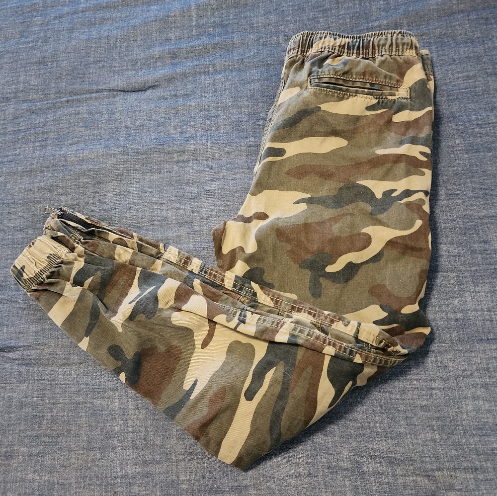 Aeropostale Green and Brown Jogger Sweatpants